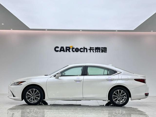 Lexus ES 2022 200 Excellence