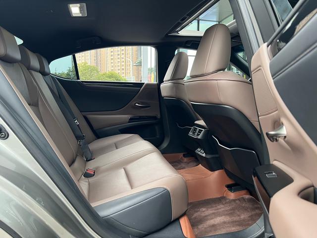 Lexus ES 2022 200 Excellence
