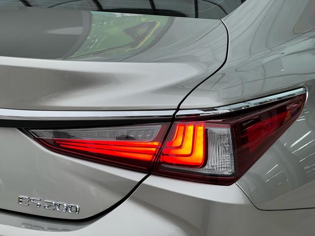 Lexus ES 2022 200 Excellence