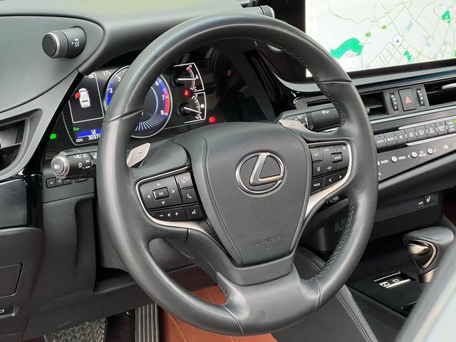 Lexus ES 2022 200 Excellence