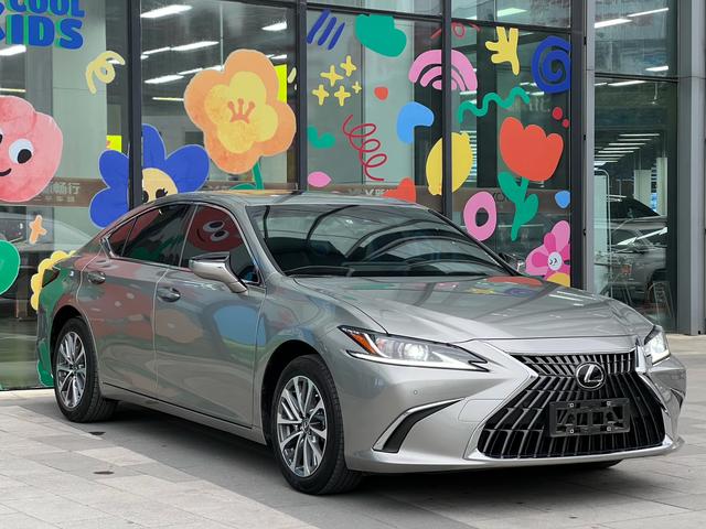 Lexus ES 2022 200 Excellence