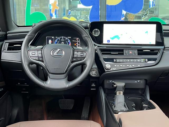 Lexus ES 2022 200 Excellence