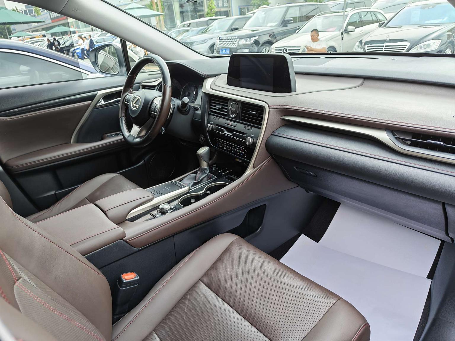 Lexus RX 2020 Facelift 300 4WD Elegant