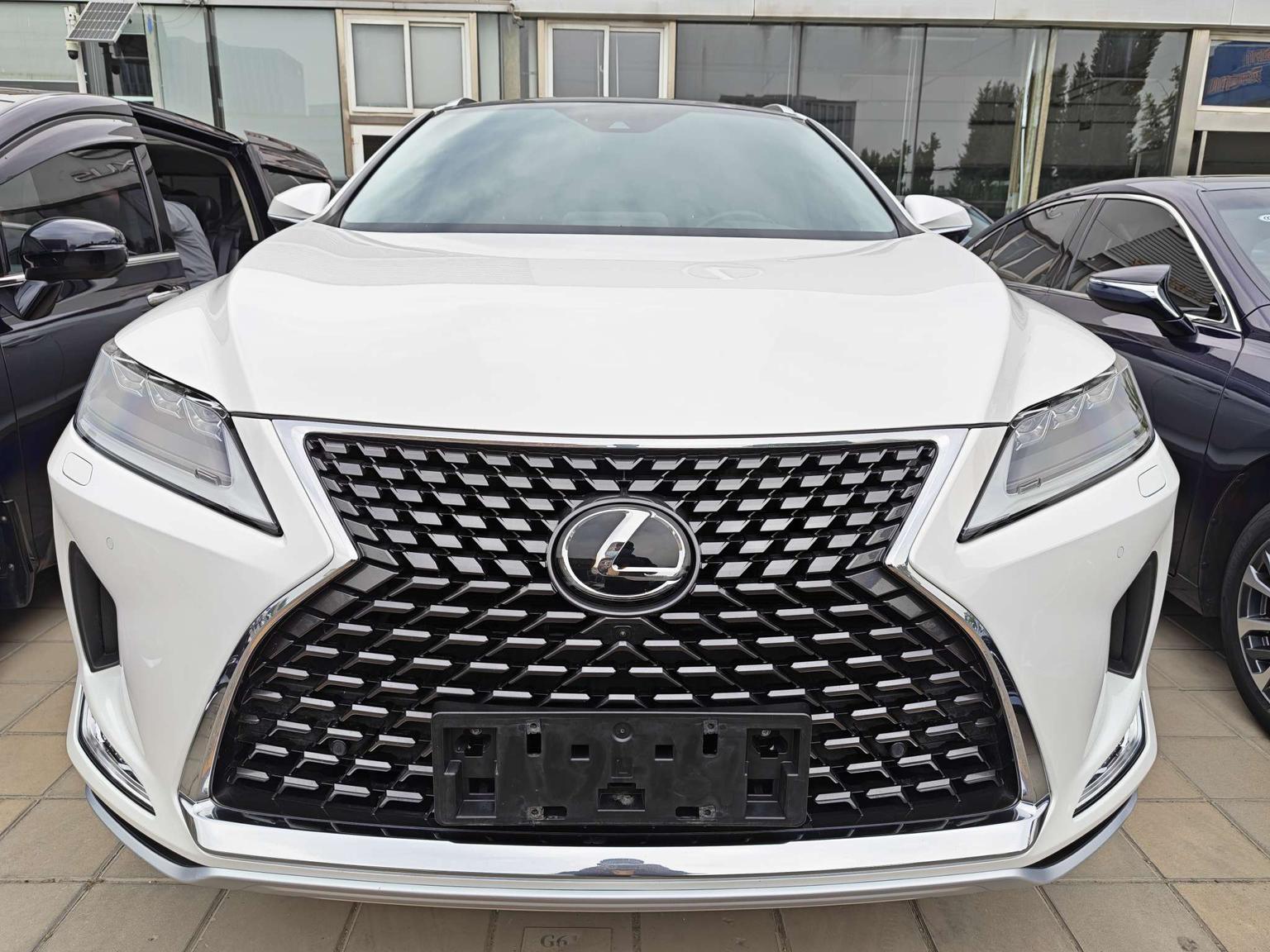 Lexus RX 2020 Facelift 300 4WD Elegant