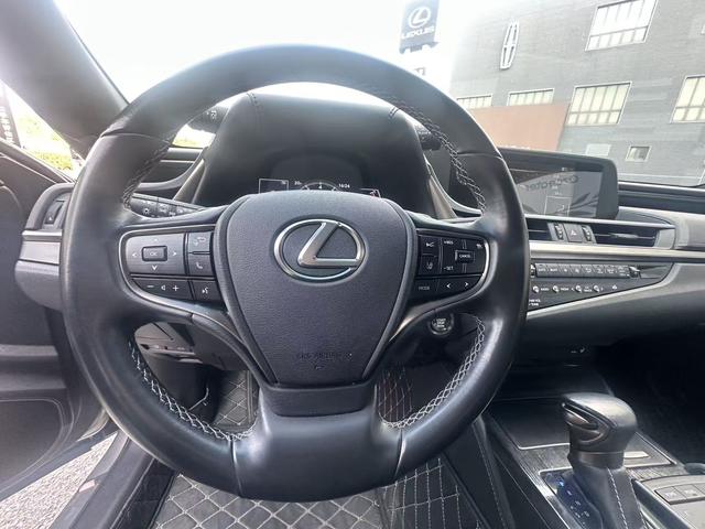 Lexus ES 2021 260 Excellence