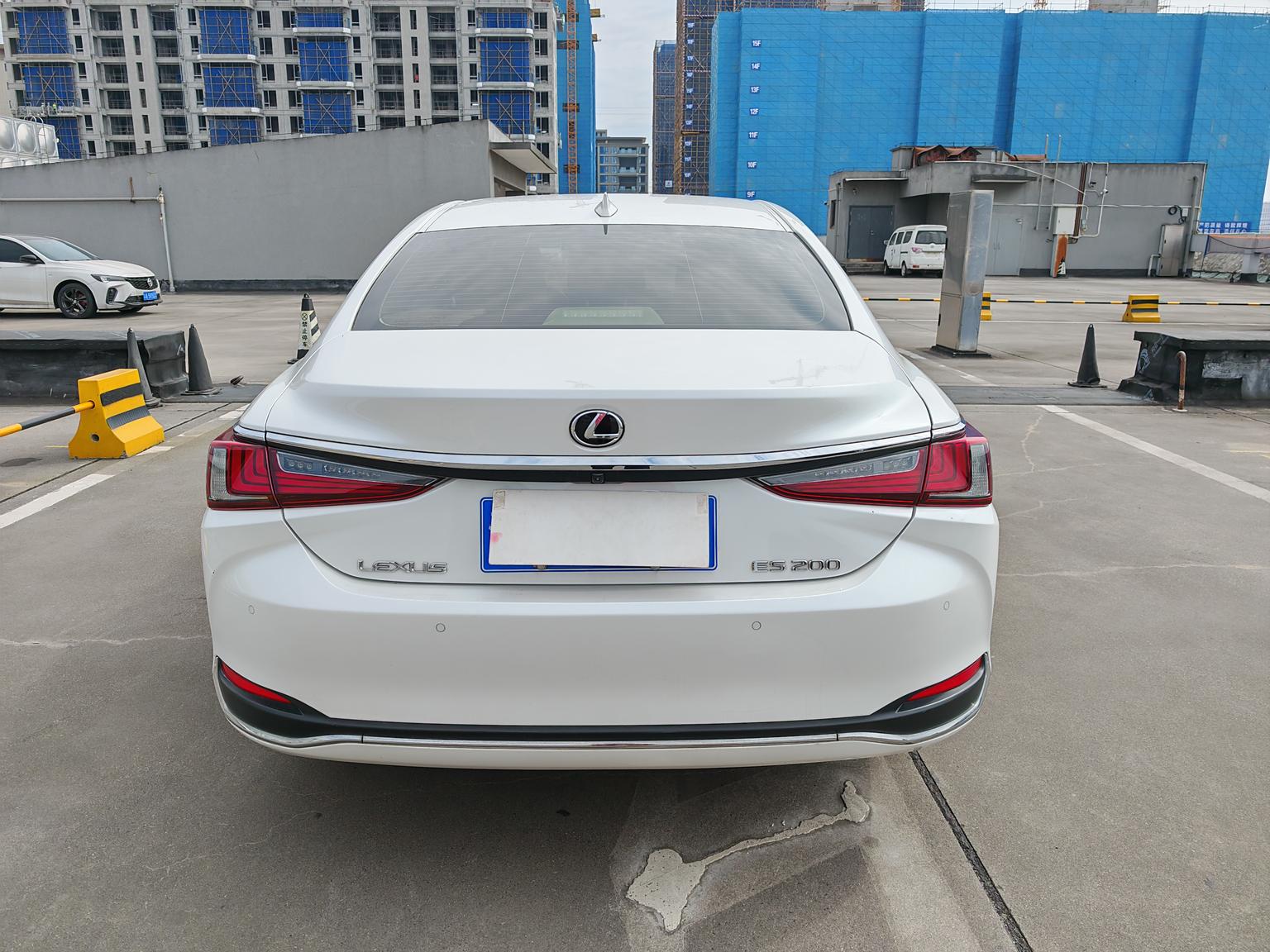 Lexus ES 2020 200 Excellence China VI