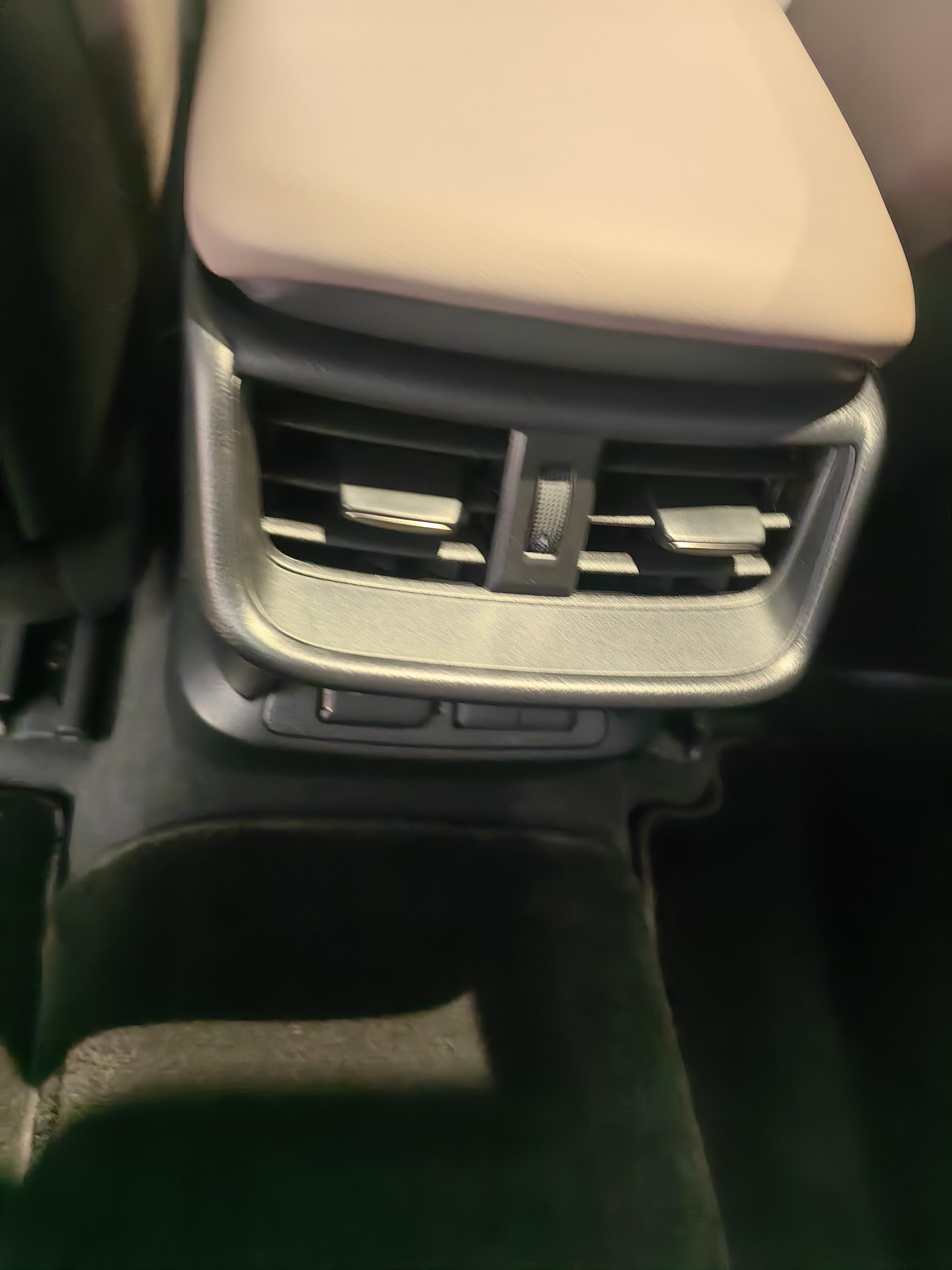Lexus ES 2024 200 Exclusive