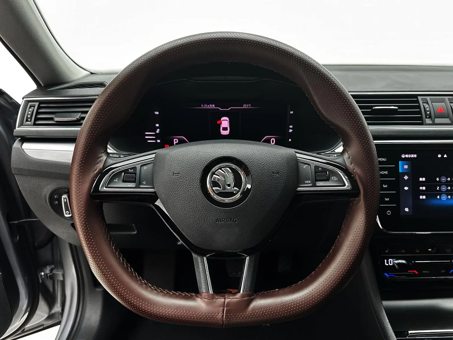 Skoda Superb 2023 Facelift TSI280 DSG Premium Plus