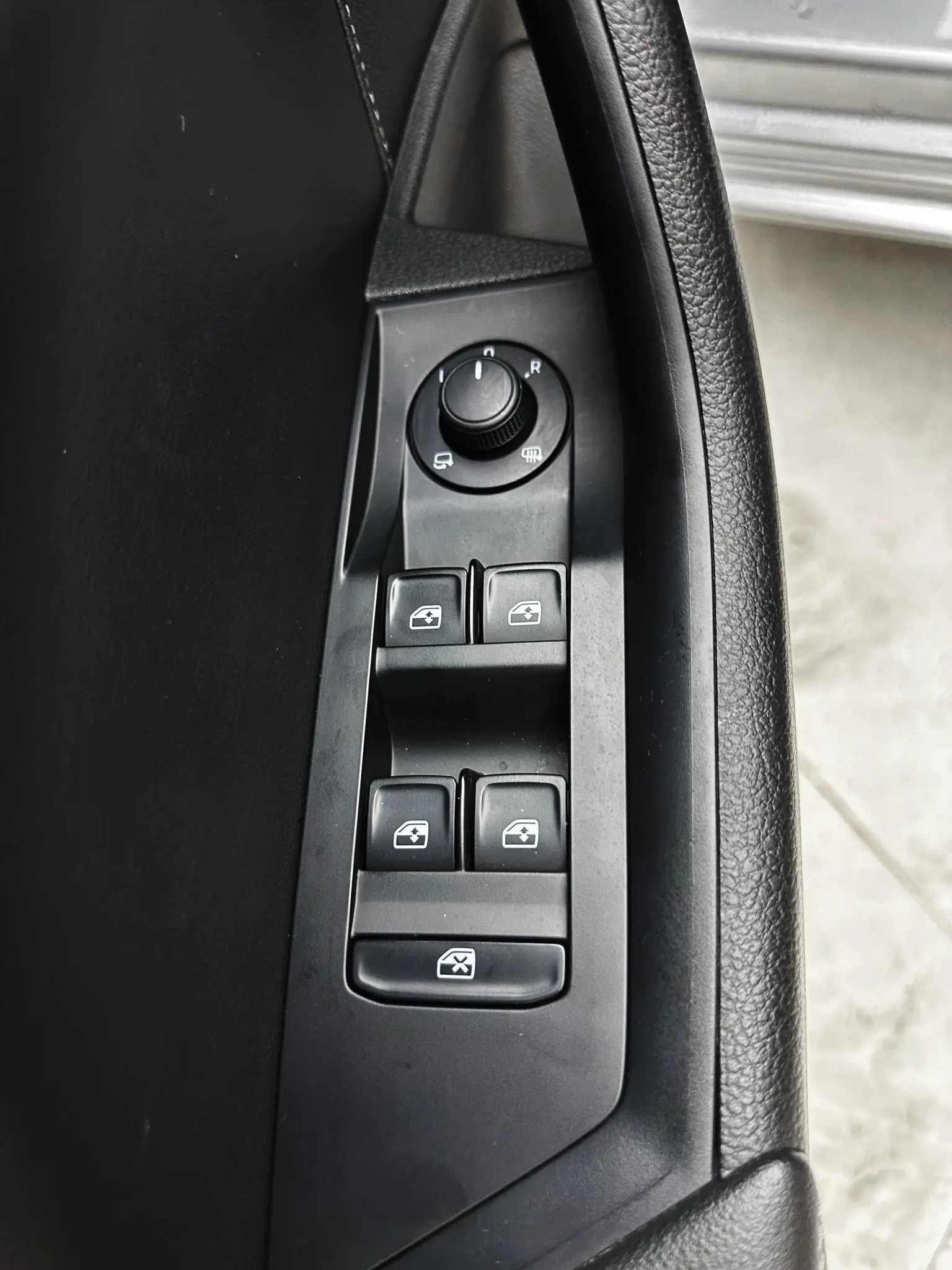 Skoda Superb 2023 Facelift TSI280 DSG Premium Plus