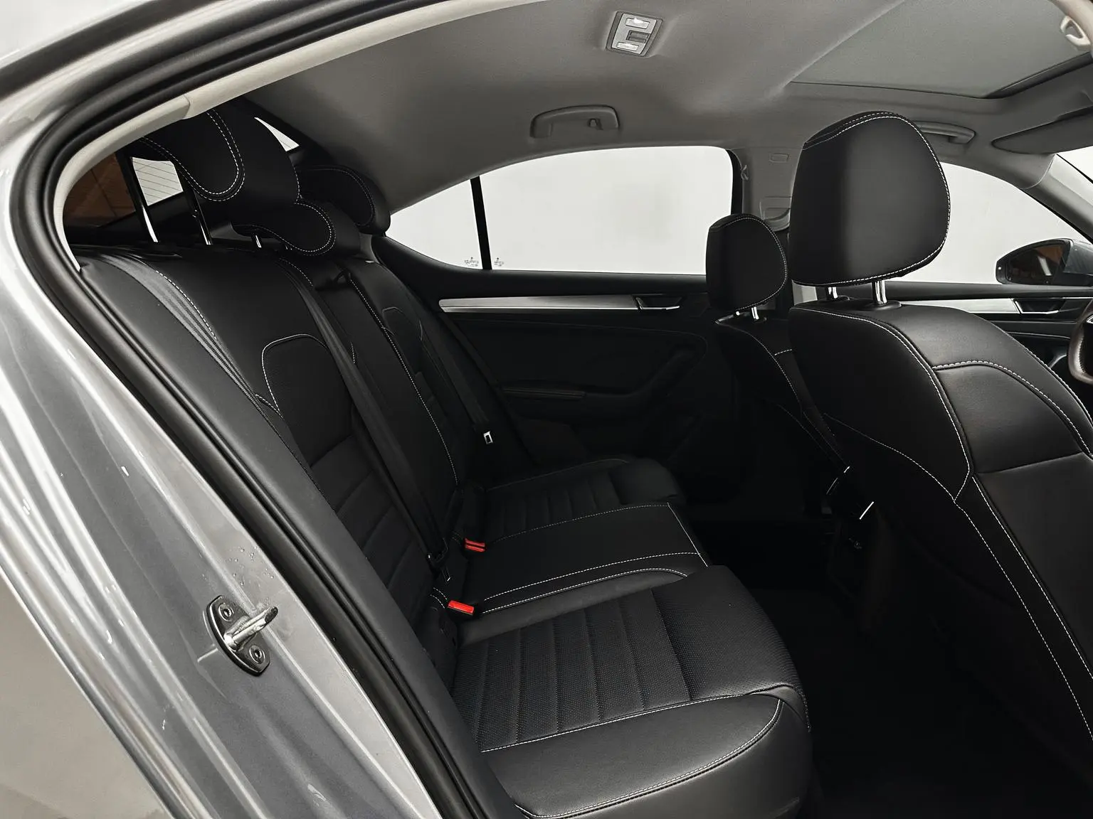 Skoda Superb 2023 Facelift TSI280 DSG Premium Plus