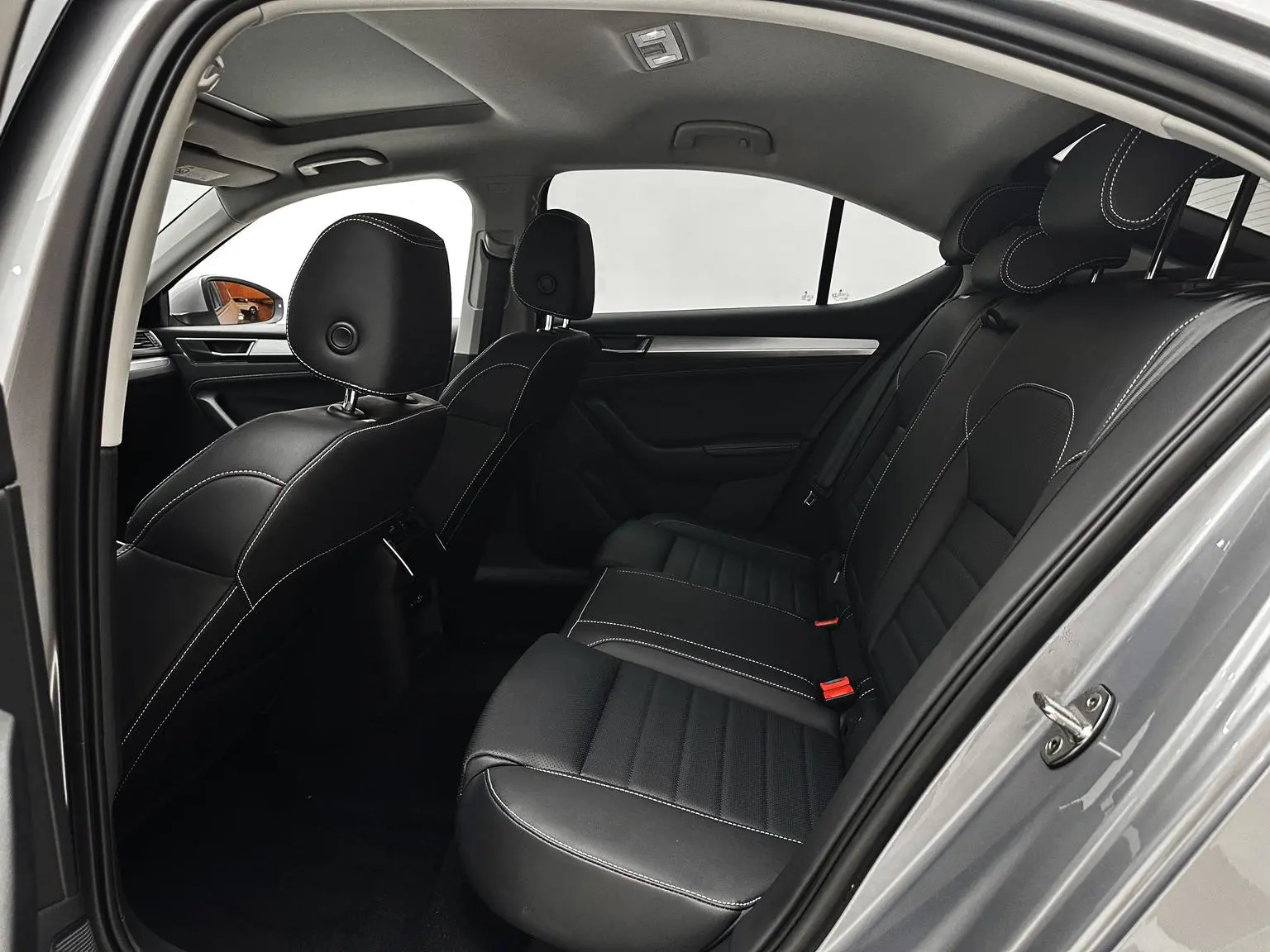 Skoda Superb 2023 Facelift TSI280 DSG Premium Plus