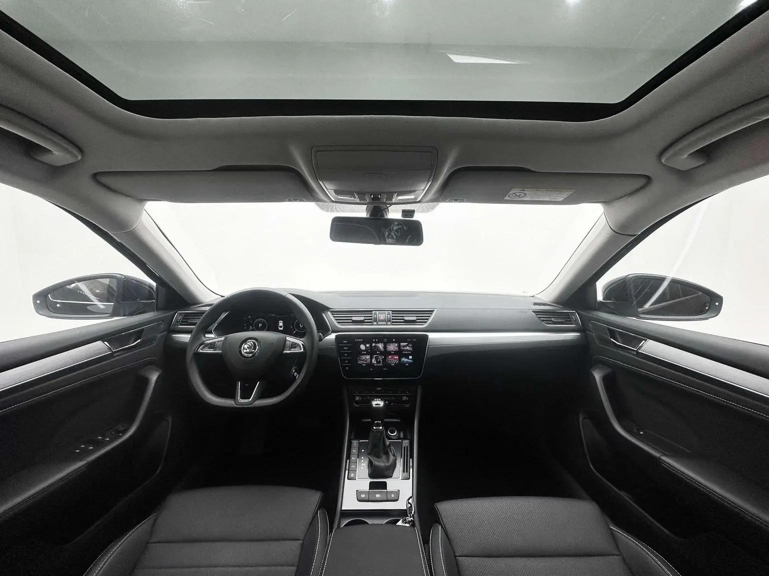 Skoda Superb 2023 Facelift TSI280 DSG Premium Plus