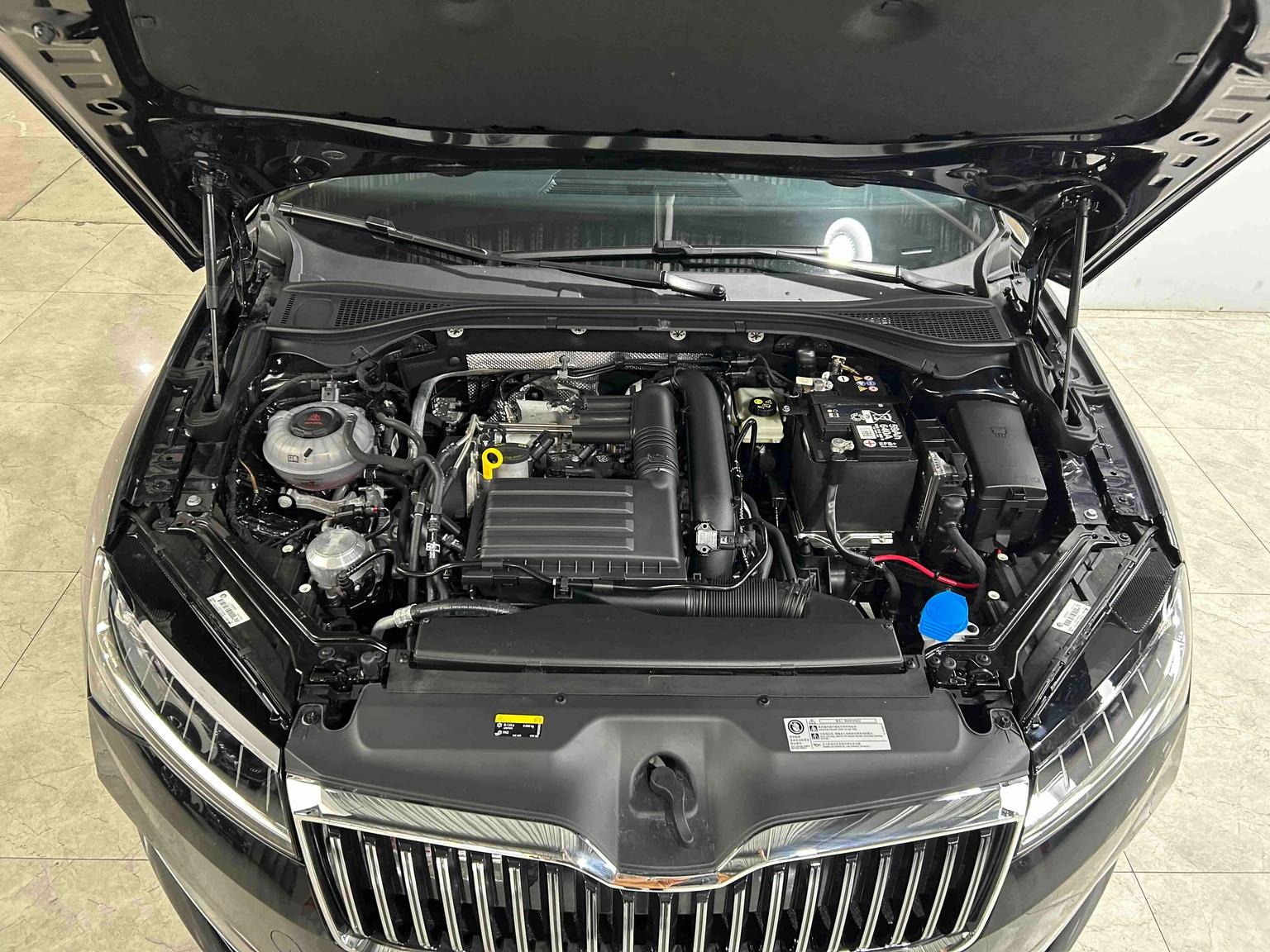Skoda Superb 2025 TSI280 DSG Premium Plus