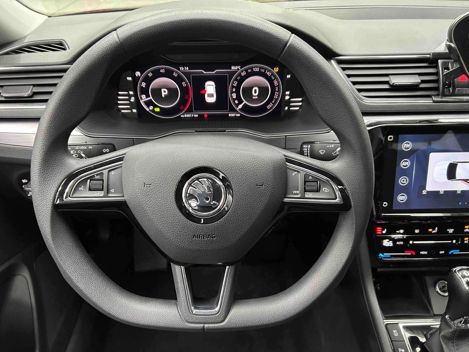 Skoda Superb 2025 TSI280 DSG Premium Plus