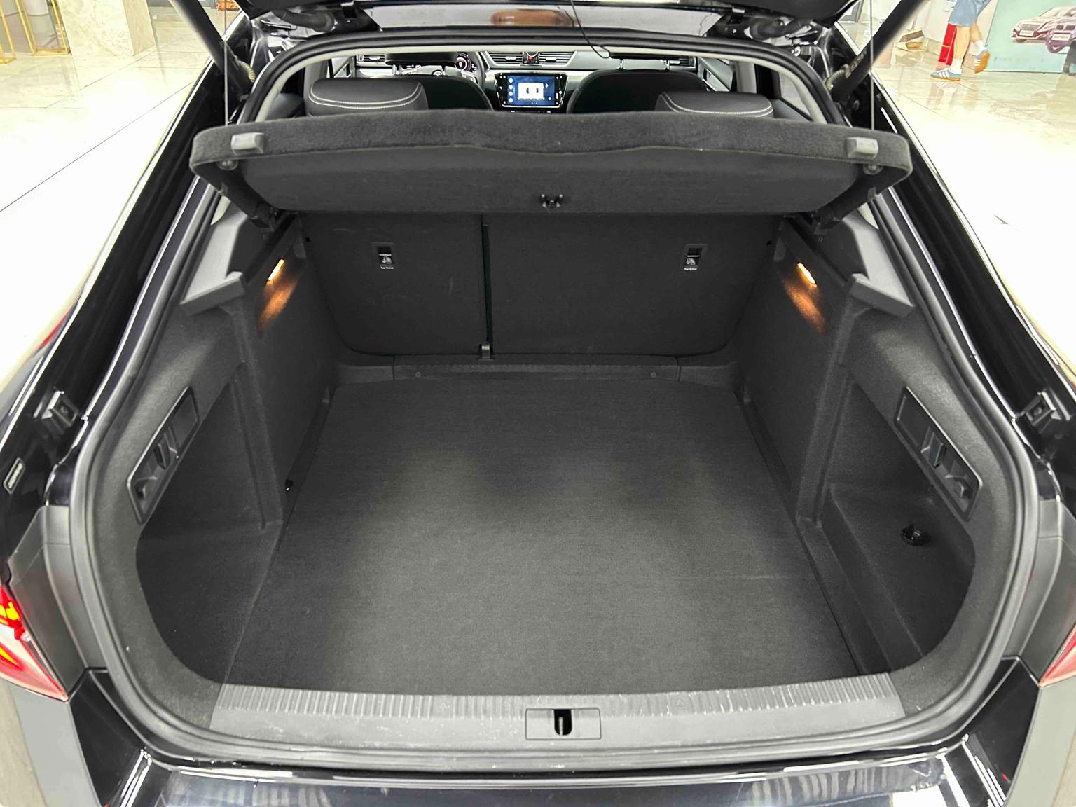 Skoda Superb 2025 TSI280 DSG Premium Plus