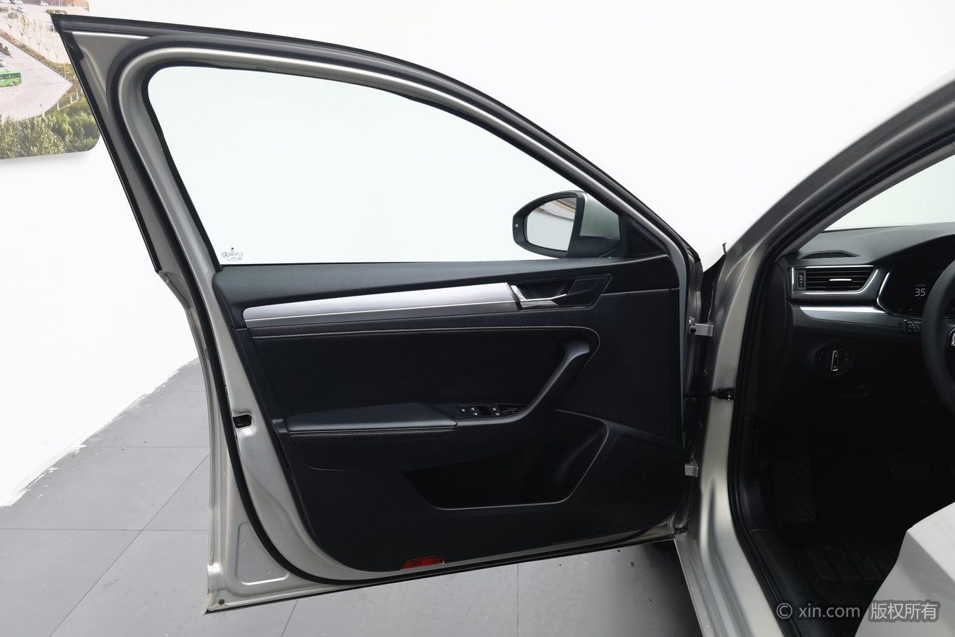 Skoda Superb 2021 TSI330 DSG Comfort
