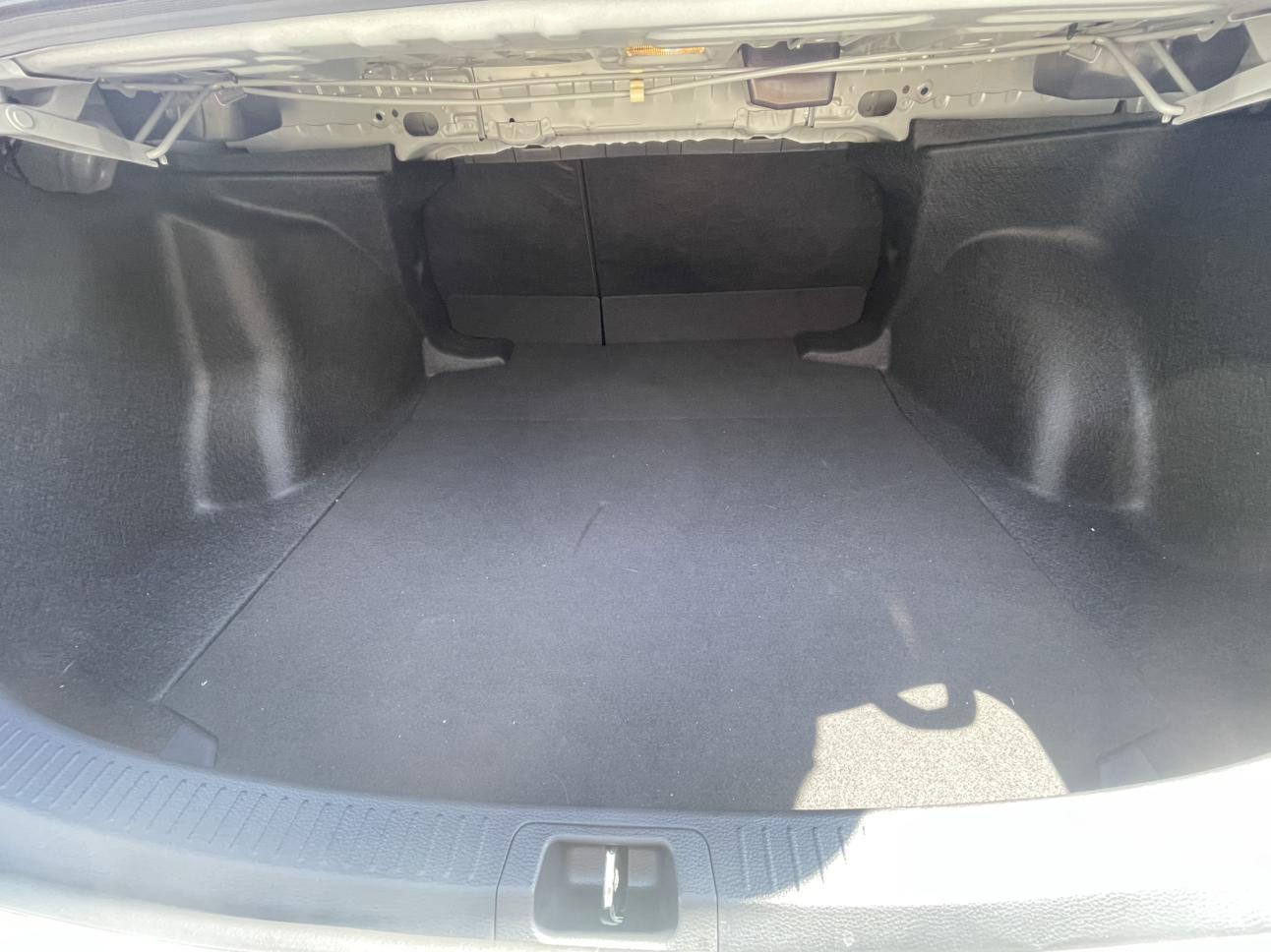 Toyota Levin 2024 185T Luxury