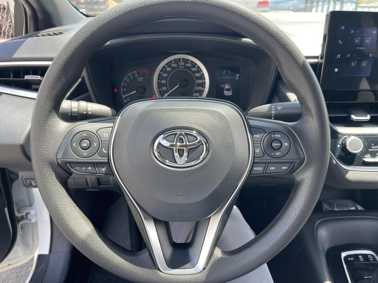 Toyota Levin 2024 185T Luxury