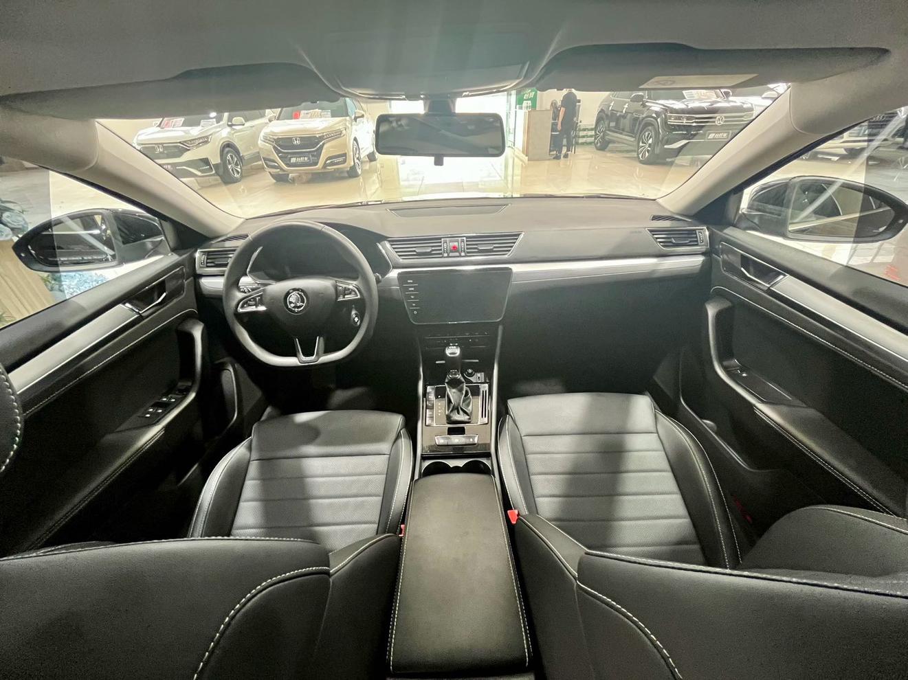 Skoda Superb 2023 TSI280 DSG Premium Plus