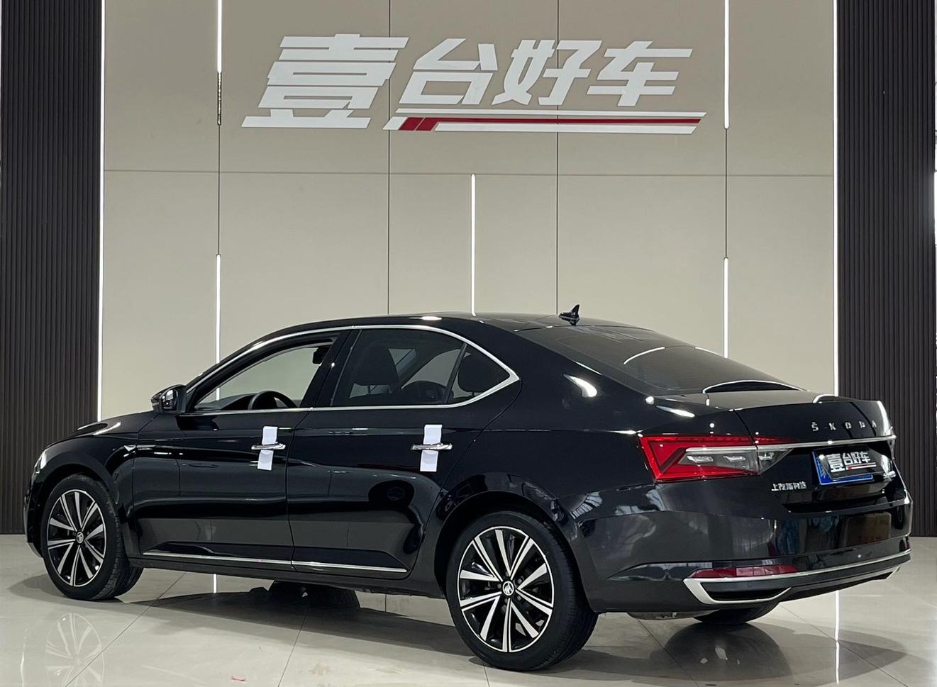 Skoda Superb 2023 TSI280 DSG Premium Plus
