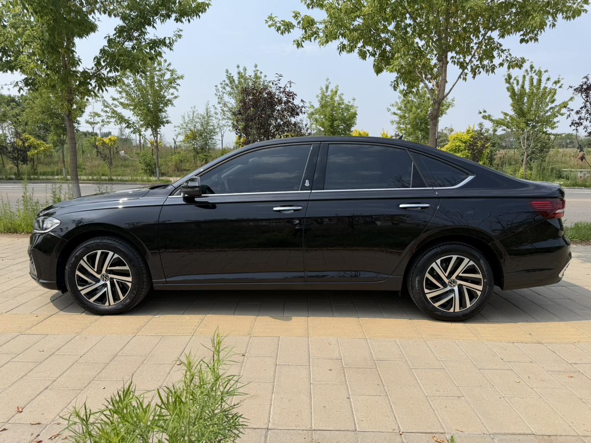 Volkswagen Lavida 2023 Facelift 1.5L Auto Star 5