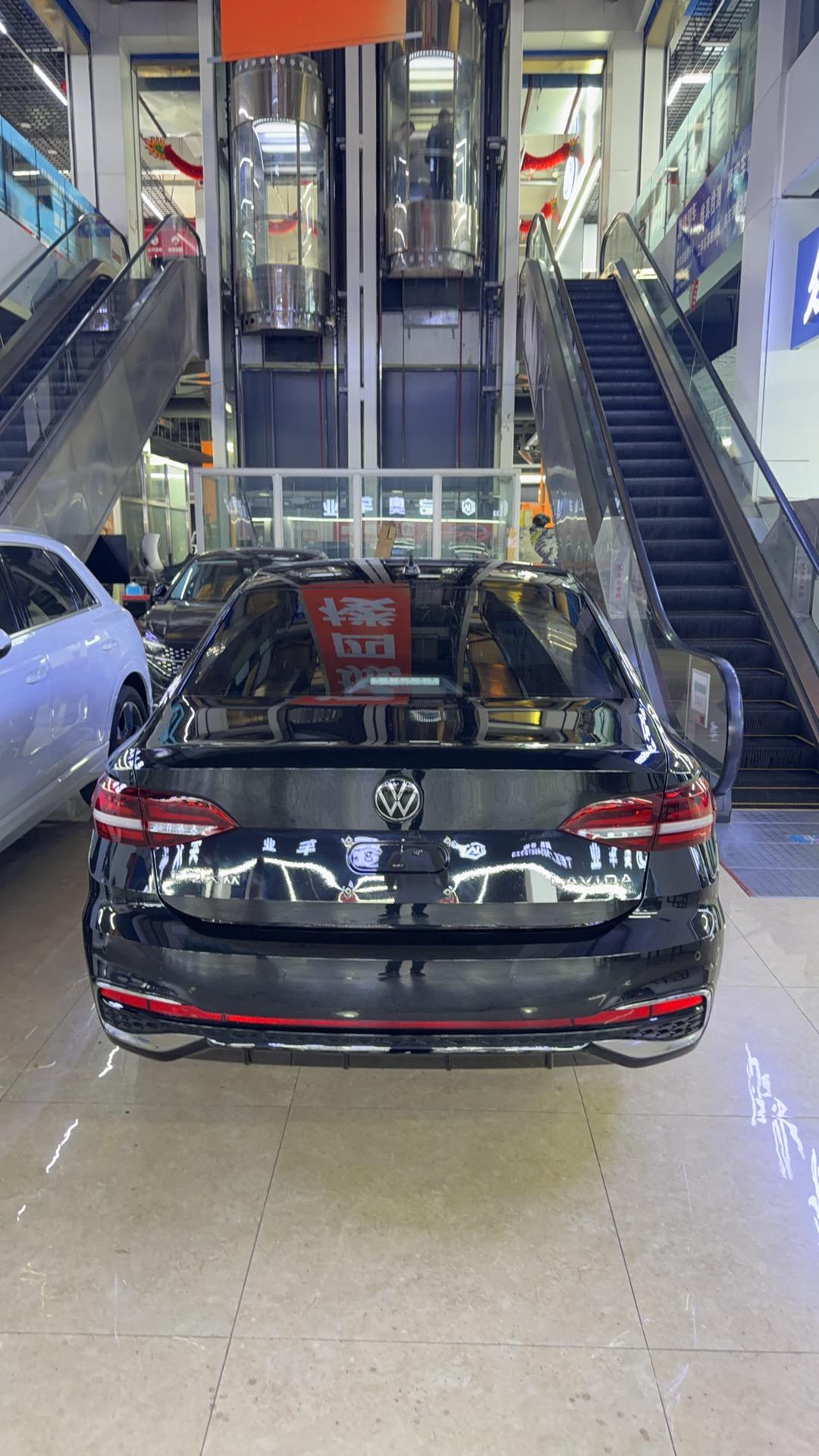 Volkswagen Lavida 2023 Facelift 1.5L Auto Star 5