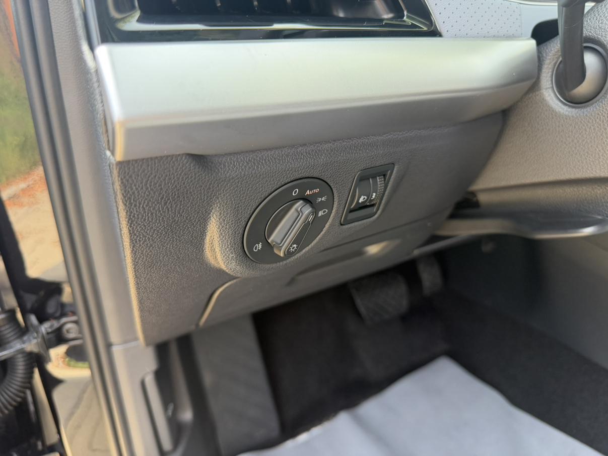 Volkswagen Lavida 2023 Facelift 1.5L Auto Star 5