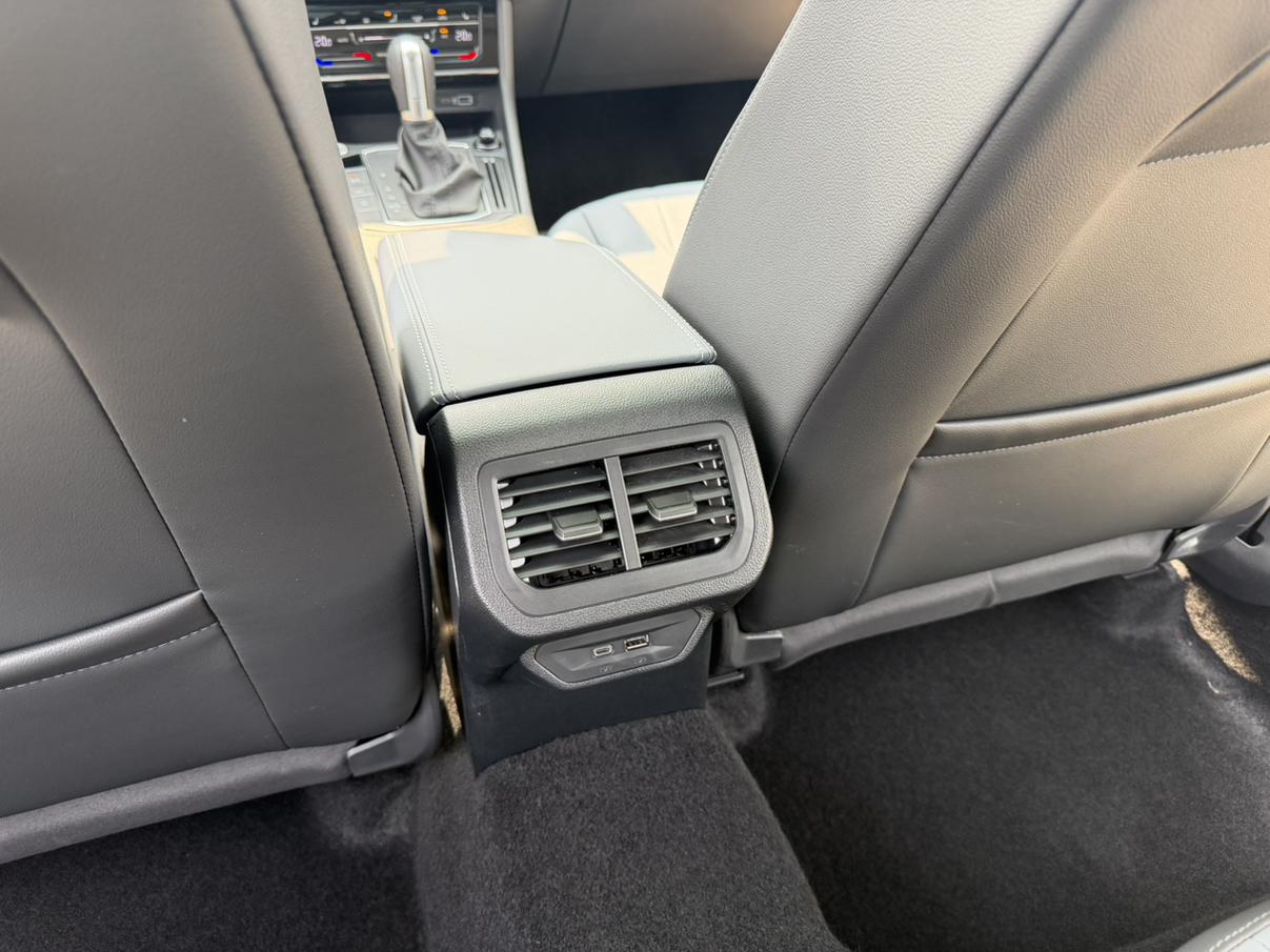 Volkswagen Lavida 2023 Facelift 1.5L Auto Star 5