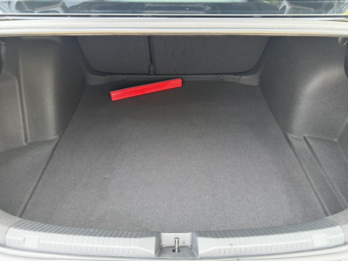 Volkswagen Lavida 2023 Facelift 1.5L Auto Star 5