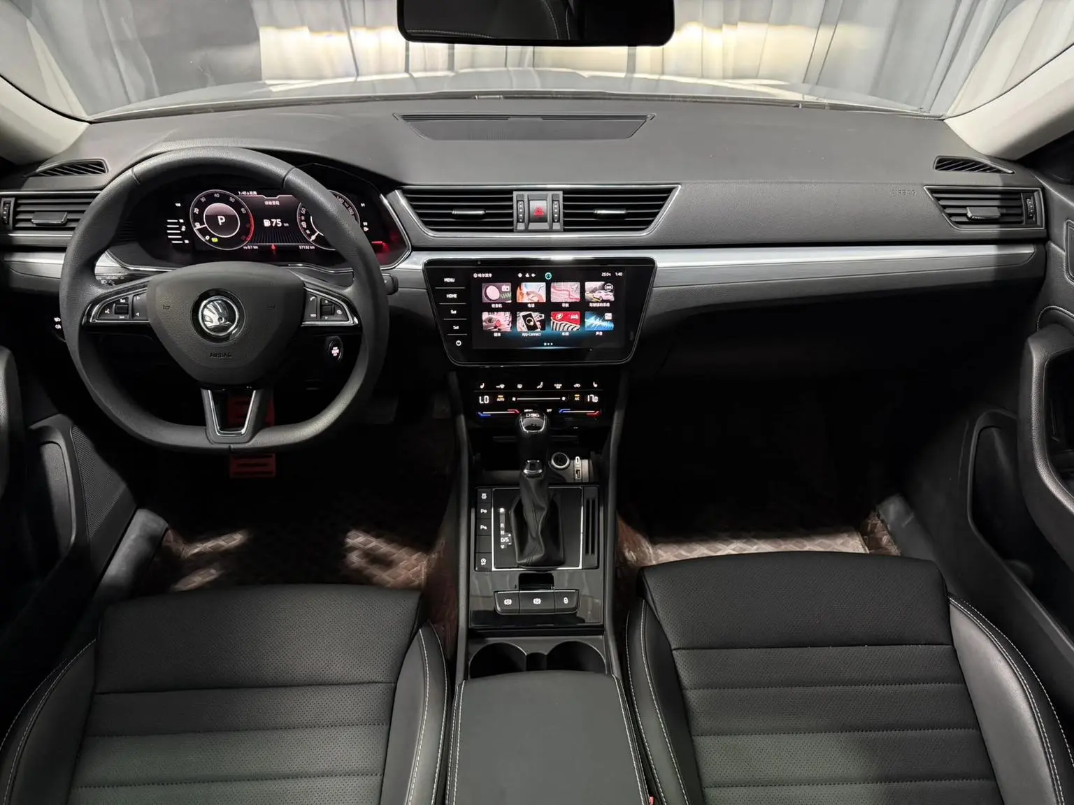 Skoda Superb 2022 TSI280 DSG Premium Plus