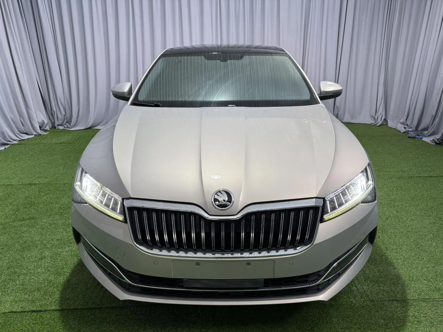 Skoda Superb 2022 TSI280 DSG Premium Plus