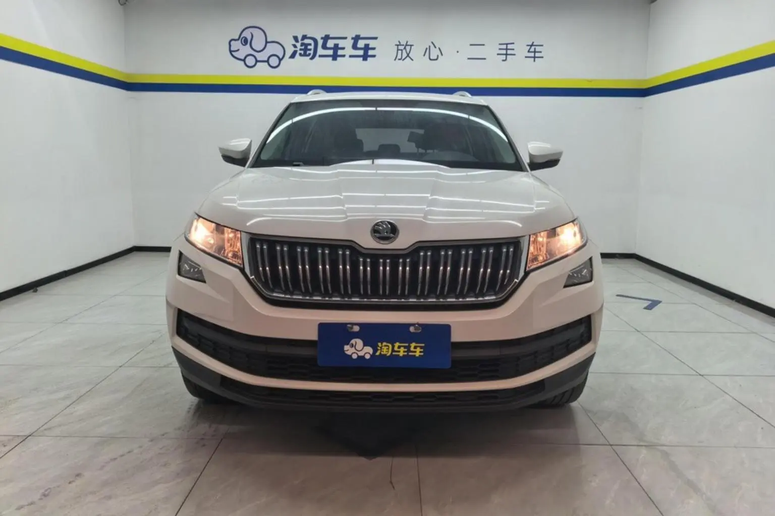 Skoda 2019 Facelift TSI330 5 seat 2WD Comfort China VI