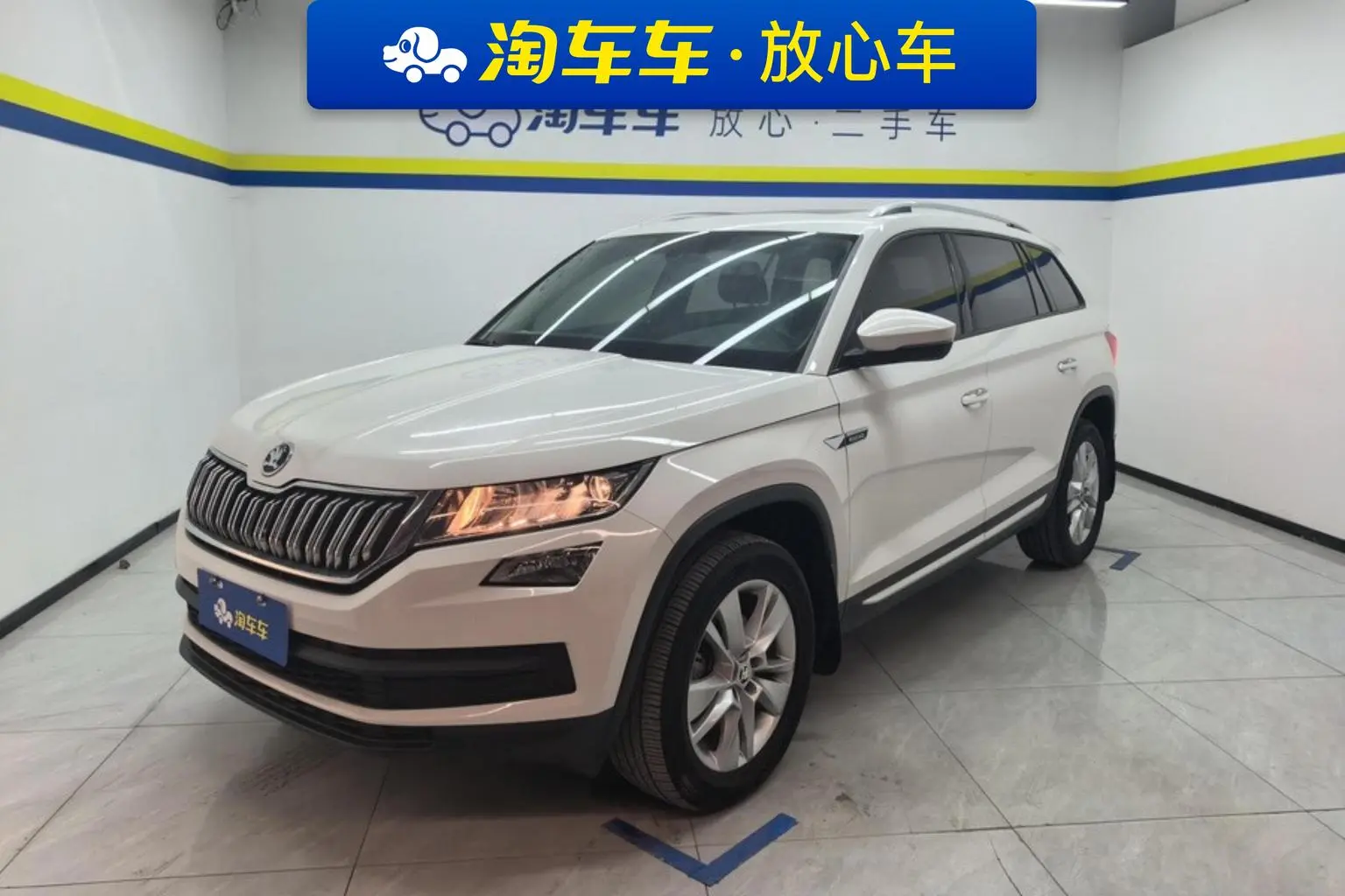 Skoda 2019 Facelift TSI330 5 seat 2WD Comfort China VI