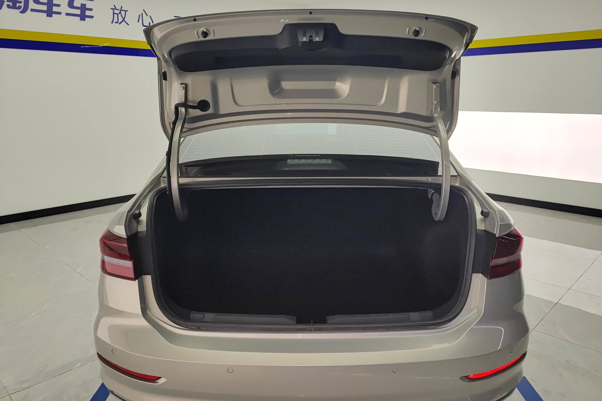 Volkswagen Lavida 2021 1.5L Auto Comfort