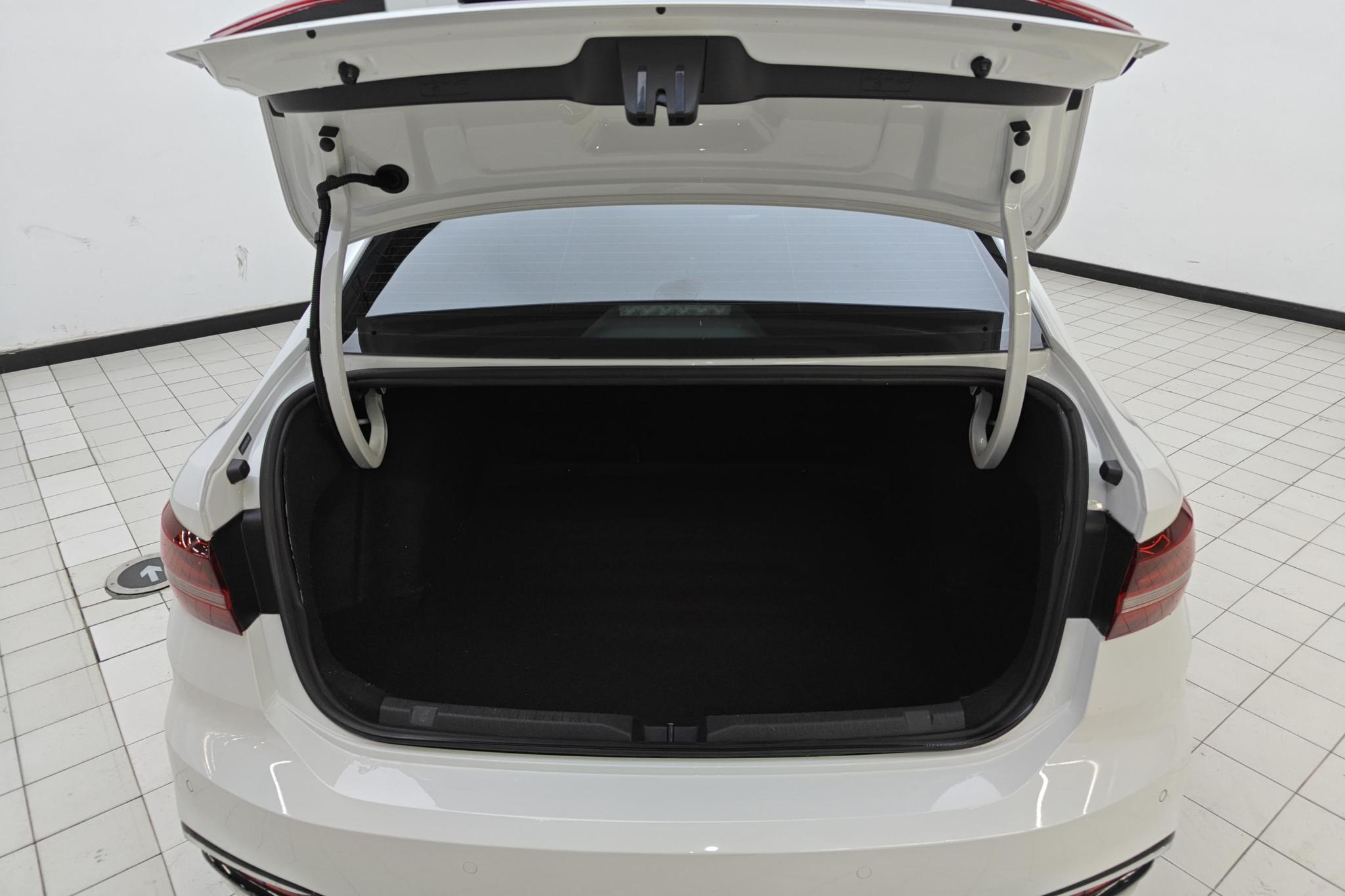 Volkswagen Lavida 2024 1.5L Auto Star 5