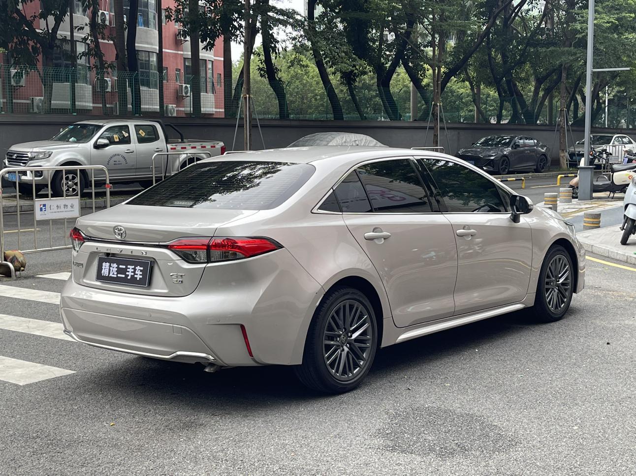 Toyota Levin 2021 2.0L Luxury