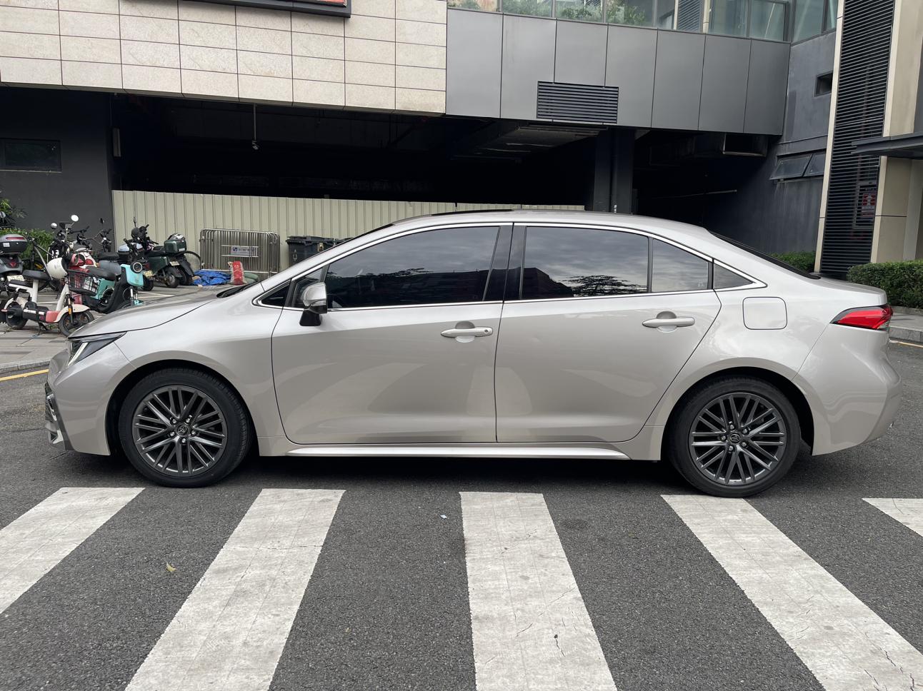 Toyota Levin 2021 2.0L Luxury