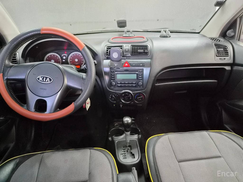 Kia New Morning LX Special 2011
