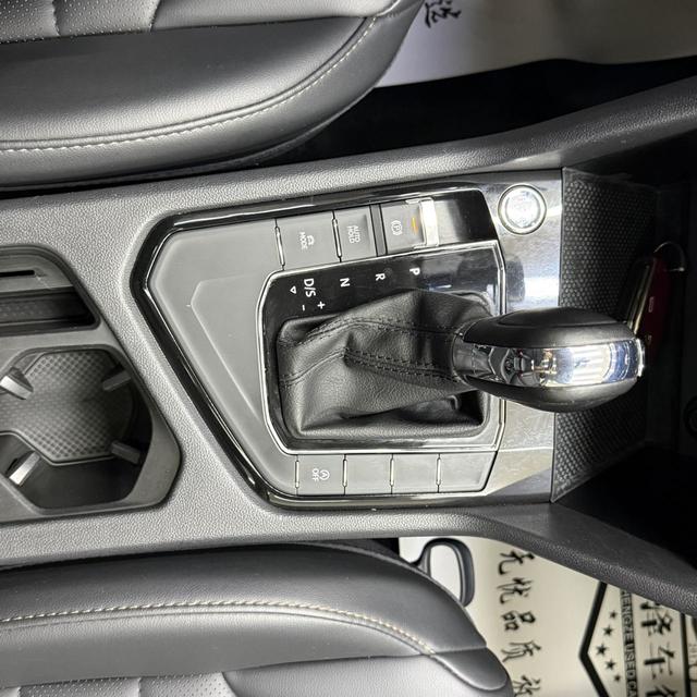 Volkswagen Tharu 2022 280TSI 2WD Luxury