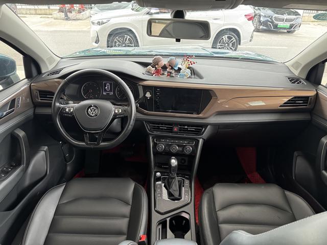 Volkswagen Tharu 2020 280TSI 2WD Luxury PLUS China VI