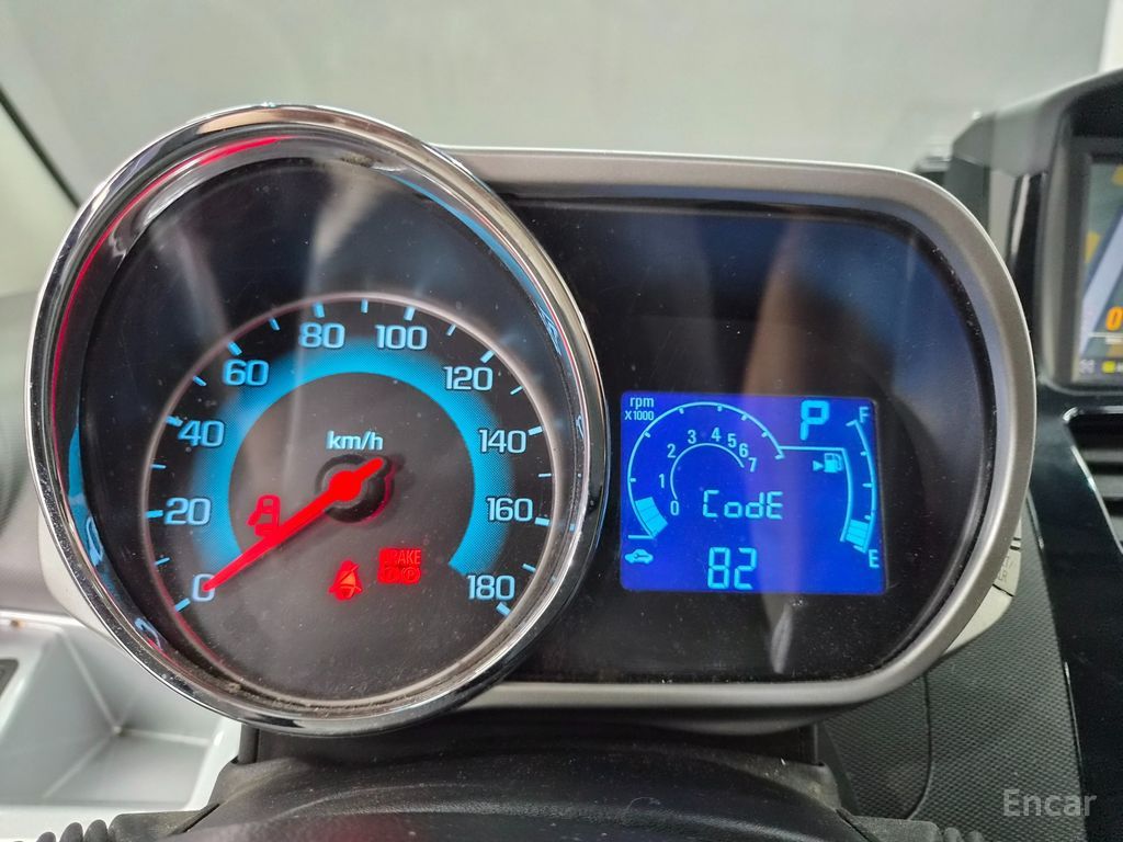 Chevrolet (GM Daewoo) Spark LT 2015