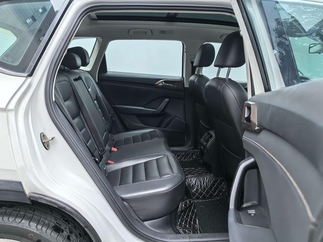 Volkswagen Tharu 2019 280TSI 2WD Luxury China VI