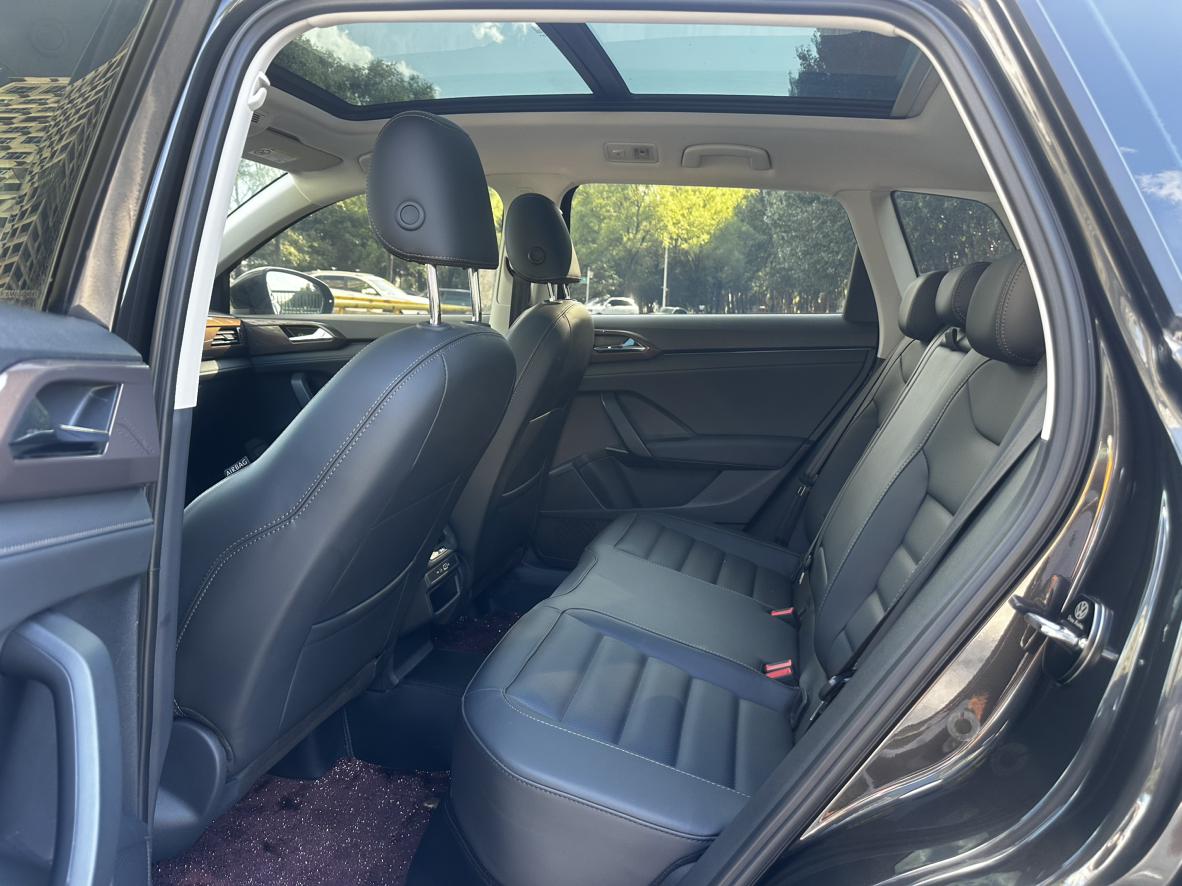 Volkswagen Tharu 2022 280TSI 2WD Luxury