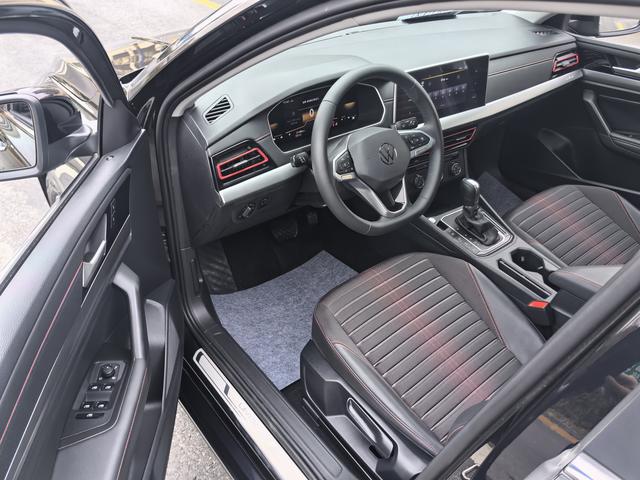 Volkswagen Lavida 2024 300TSI DSG Manyyi