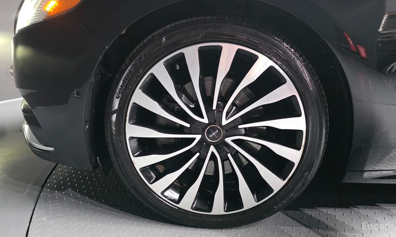 Lincoln Continental 10th Generation 3.0 Presidential AWD 2017