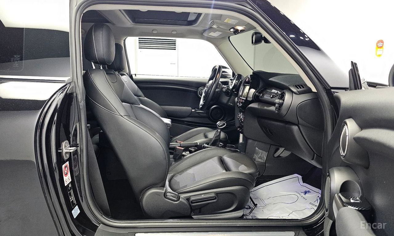 Mini Cooper D Mid 2017