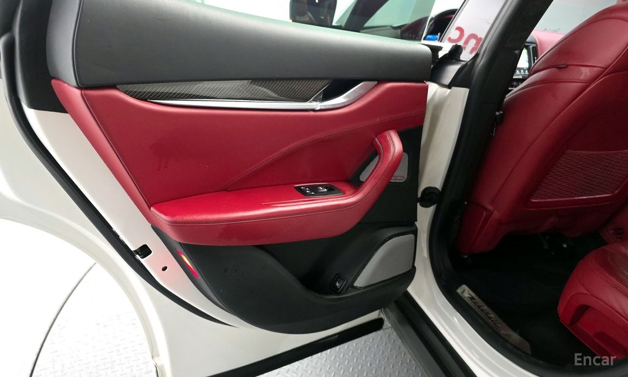 Maserati Levante 3.0 S AWD Sport 2017