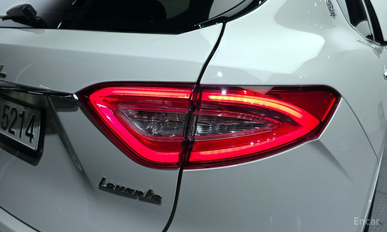 Maserati Levante 3.0 S AWD Sport 2017