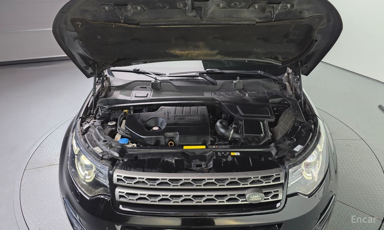 Land Rover Discovery Sports 2.0 TD4 SE (150 horsepower) 2019