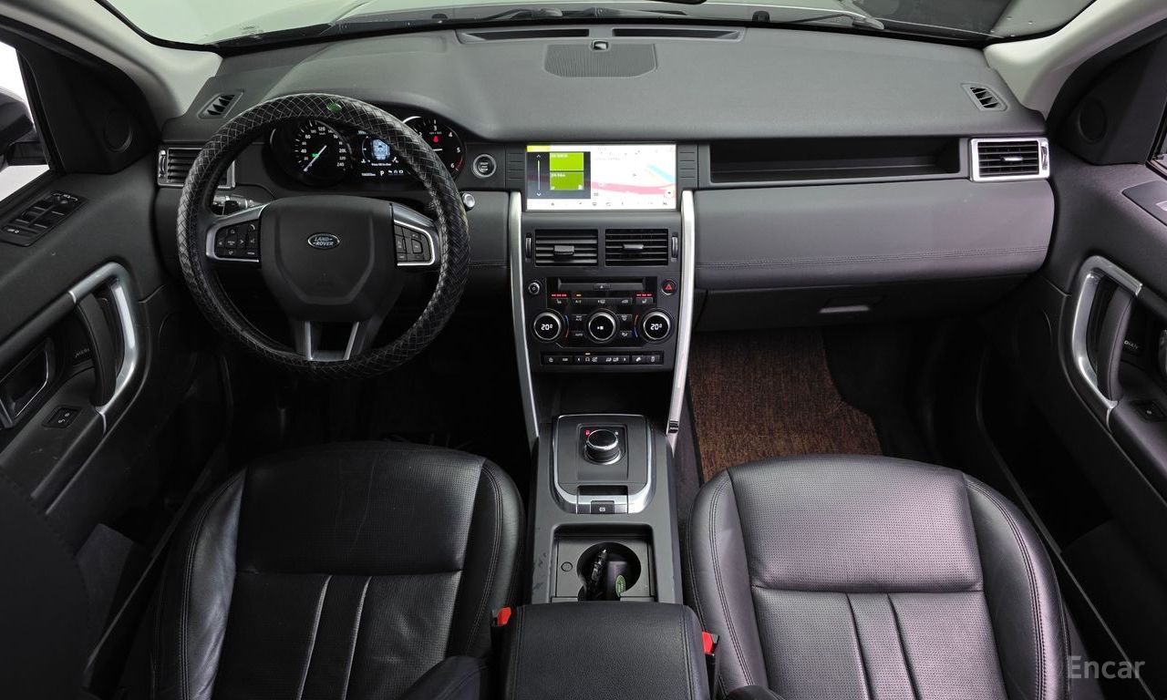 Land Rover Discovery Sports 2.0 TD4 SE (150 horsepower) 2019